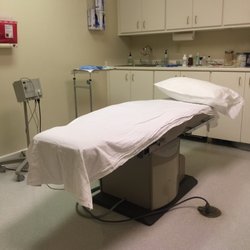 Dermatology Associates - Surgery prep room