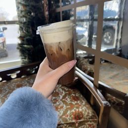 Raspberry mocha kiss cold brew with VEGAN!!!!! Cold! Foam!
