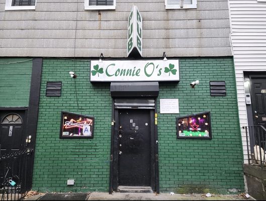 Connie O's by null