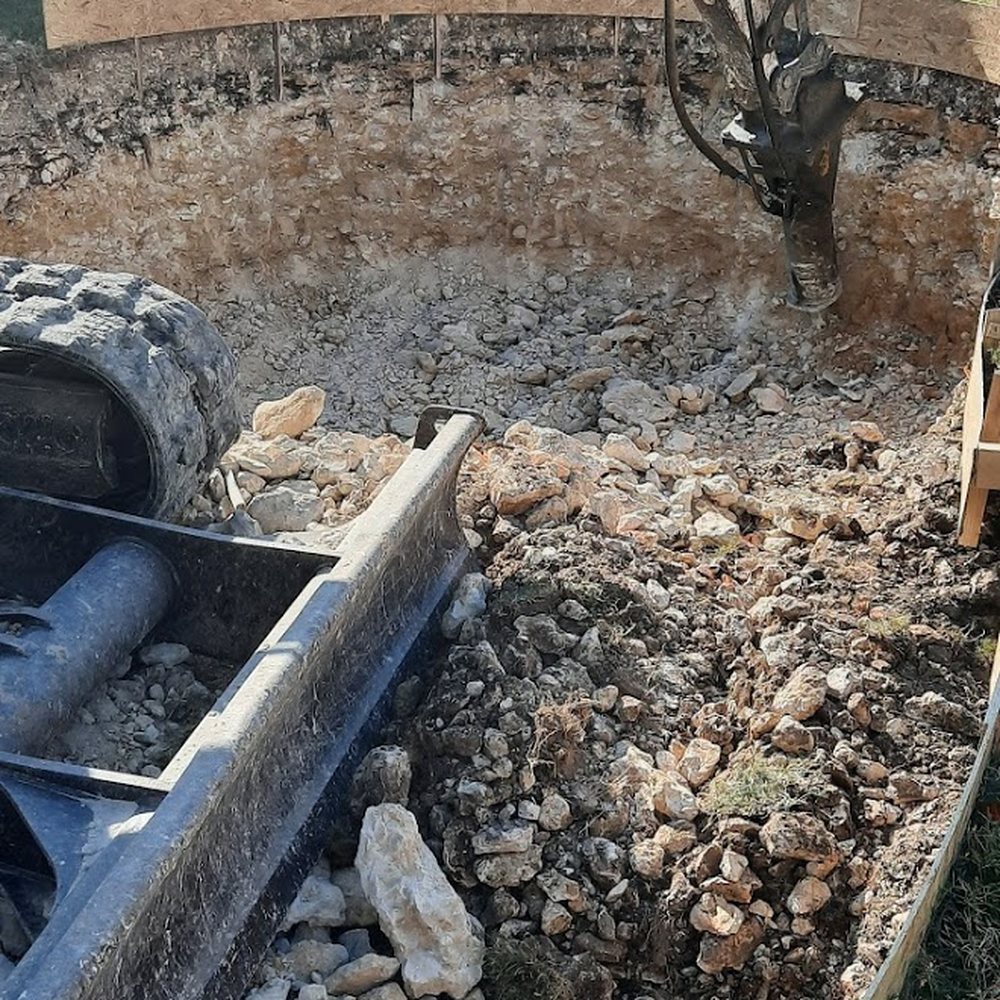 Austin Dreamscapes - Pool & Hot Tub Service Near Me - Leander, Texas
