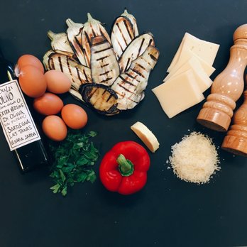 Feduzzi - Italian Near Me - Amsterdam, New Hampshire
