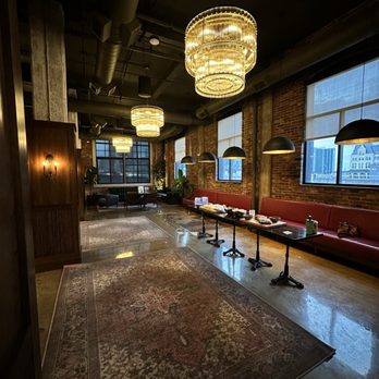 Pullman Standard - Cocktail Bars Near Me - Nashville, Tennessee Pullman Standard - Cocktail Bars Near Me - Nashville, Tennessee
