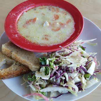 Norbert's Good Food - Small haddock chowder with hot buttered toast and coleslaw - $11 - Breakfast & Brunch Near Me - Halifax, Nova Scotia