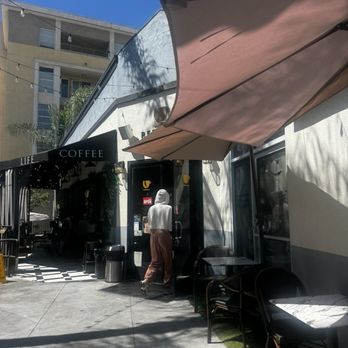 Republik Coffee Burbank - Right outside - Cafes Near Me - Burbank, California Republik Coffee Burbank - Right outside - Cafes Near Me - Burbank, California