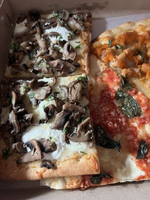 Champion Pizza by null