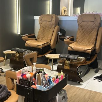 Nail Crew & Spa - Nail Salons Near Me - Saint Peters, Missouri Nail Crew & Spa - Nail Salons Near Me - Saint Peters, Missouri