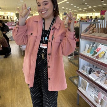Ulta Beauty - Kaelyn, showing me make-up for my skin color. - Cosmetics & Beauty Supply Near Me - Sparks, Nevada Ulta Beauty - Kaelyn, showing me make-up for my skin color. - Cosmetics & Beauty Supply Near Me - Sparks, Nevada