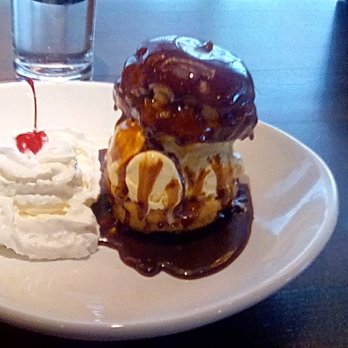 Backlot Pizza + Kitchen - Cream puff sundae - Pizza Near Me - Elkhorn, Nebraska Backlot Pizza + Kitchen - Cream puff sundae - Pizza Near Me - Elkhorn, Nebraska