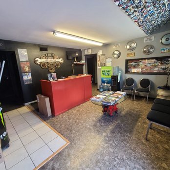 Barley's Affordable Auto Repair - Waiting area - Auto Repair Near Me - Jacksonville, Florida Barley's Affordable Auto Repair - Waiting area - Auto Repair Near Me - Jacksonville, Florida