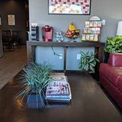 True Chiropractic San Diego - Waiting area