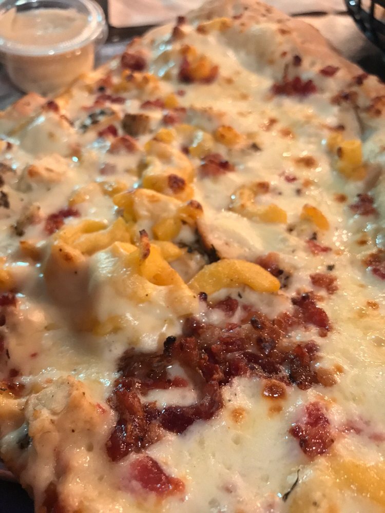 LIGHTHOUSE PIZZA 189 Photos & 266 Reviews Pizza 1004 S 74th Plz