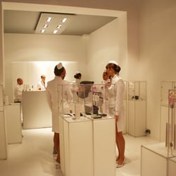 The Globe Store - Store
