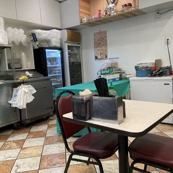 Dieu Huong - Inside - Vietnamese Near Me - Falls Church, Virginia