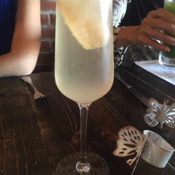 Prospect Gourmand - Grapefruit mimosa with real champaign...it's one of the best in LA... - New American Near Me - Beverly Hills, California Prospect Gourmand - Grapefruit mimosa with real champaign...it's one of the best in LA... - New American Near Me - Beverly Hills, California