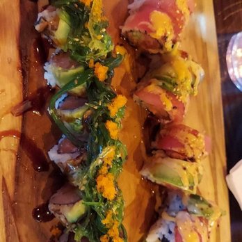 Momo Sushi - Crazy Tuna roll and Momo roll - Japanese Near Me - Minneapolis, Minnesota Momo Sushi - Crazy Tuna roll and Momo roll - Japanese Near Me - Minneapolis, Minnesota