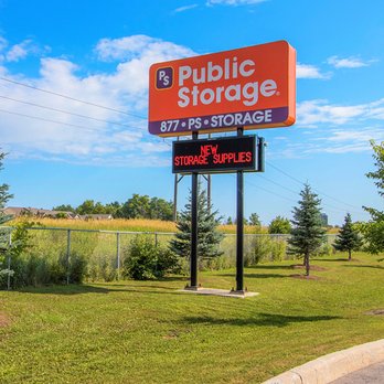 Public Storage - Digital leader board with store signage - Self Storage Near Me - Orleans, Ontario