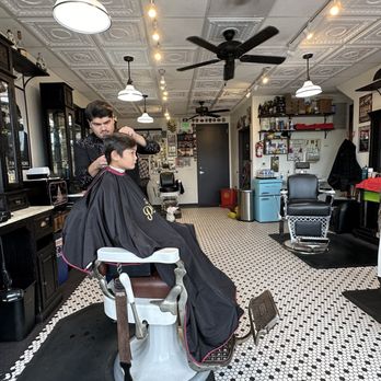 Honor Among Thieves - Honor Among Thieves is a find at the edge of La Mesa Village! - Barbers Near Me - Downtown La Mesa, California Honor Among Thieves - Honor Among Thieves is a find at the edge of La Mesa Village! - Barbers Near Me - Downtown La Mesa, California
