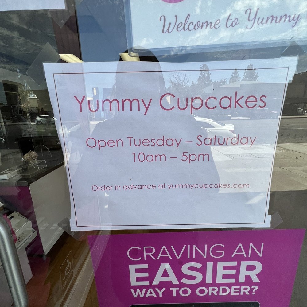 Yummy Cupcakes - Desserts Near Me - Burbank, California Yummy Cupcakes - Desserts Near Me - Burbank, California