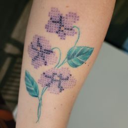 One month healed. One month healed.