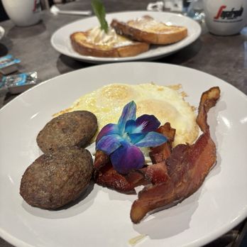 That’s my jam - Typical Morning Breakfast - New American Near Me - The Hills, Texas