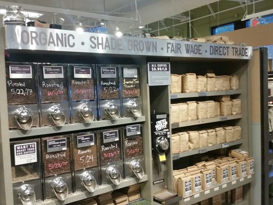 MOM's Organic Market by null