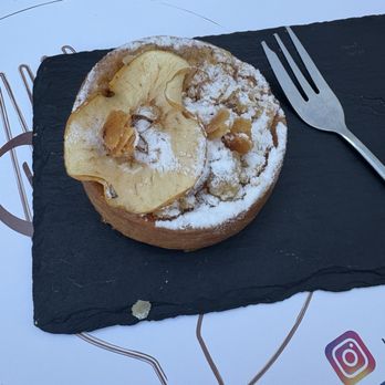 La Polenteria - Apple tart - Restaurants Near Me - Brunate, LC La Polenteria - Apple tart - Restaurants Near Me - Brunate, LC