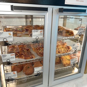 Tous Les Jours - Bakeries Near Me - Newton, Massachusetts Tous Les Jours - Bakeries Near Me - Newton, Massachusetts