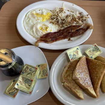 River Diner - French Toast Breakfast - Breakfast & Brunch Near Me - Toledo, Ohio