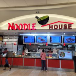 Vendor in the Queens Center Mall food court