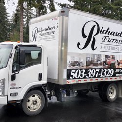 Richardson's Furniture & Mattress Gallery