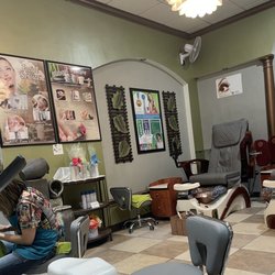 Kim's Nails - The pedicure area