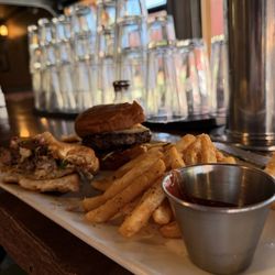 Oskar Blues Grill & Brew - Southern Comfort Burger