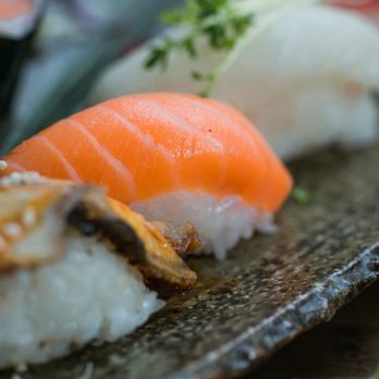 Mido - Sushi Bars Near Me - Berlin, BE