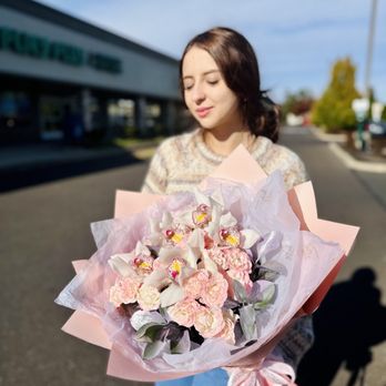 Flowersome - Florists Near Me - Southampton, Pennsylvania Flowersome - Florists Near Me - Southampton, Pennsylvania