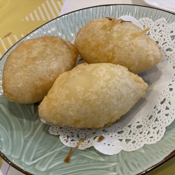 Sam Woo Cafe - Hom Sui Gok aka footballs - Desserts Near Me - Artesia, California Sam Woo Cafe - Hom Sui Gok aka footballs - Desserts Near Me - Artesia, California