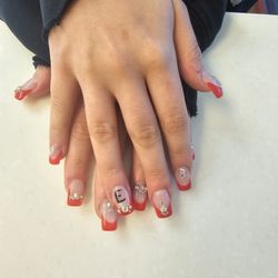 French Nails & Lashes