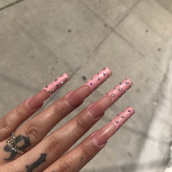 Leo Nail Bar - Nails - Nail Salons Near Me - Los Angeles, California