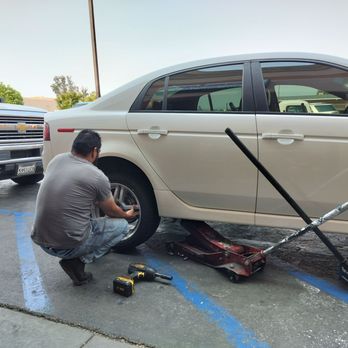 Damian Tires - Putting the tire on - Tires Near Me - Menifee, California Damian Tires - Putting the tire on - Tires Near Me - Menifee, California