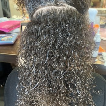 My Hair Helpers - Example of my oldest daughter's hair wet! Very curly. Very textured. - Lice Services Near Me - Costa Mesa, California My Hair Helpers - Example of my oldest daughter's hair wet! Very curly. Very textured. - Lice Services Near Me - Costa Mesa, California