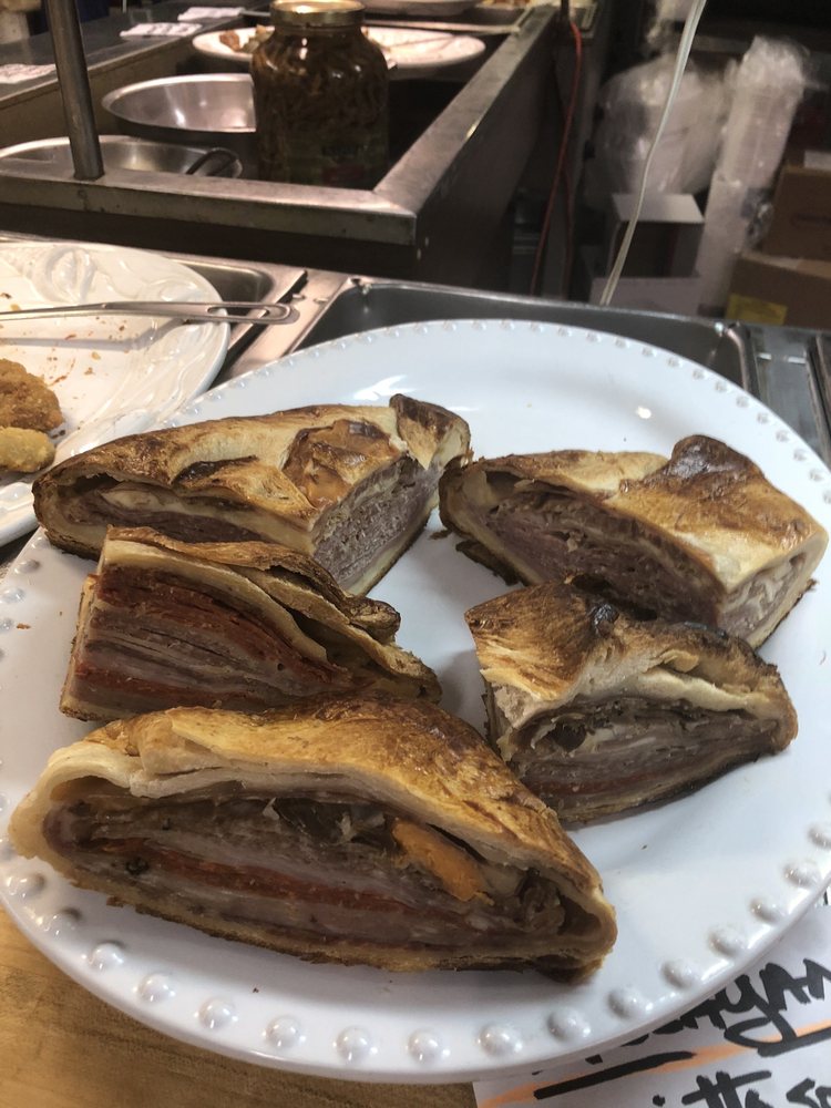 Mom & Rico's Specialty Market