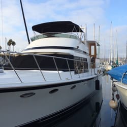 Dockside Yacht Lodging