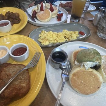 Flipper’s - Pancakes Near Me - New York, New York