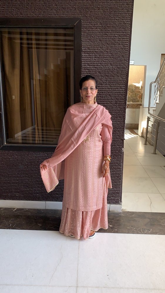 CHOICE NAILS Updated September 2024 20 Photos & 51 Reviews 405 N