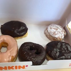 Dunkin' - Variety donuts