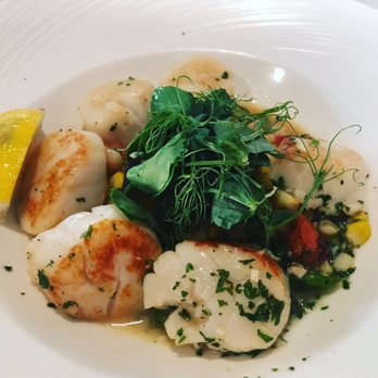 Bostwick's on the Harbor - Scallop entree 8/10 - Seafood Near Me - East Hampton, New York