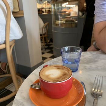 The Hardware Société - Oat milk latte - Coffee & Tea Near Me - Paris, 75 The Hardware Société - Oat milk latte - Coffee & Tea Near Me - Paris, 75