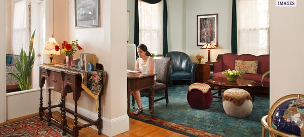 Irving House at Harvard by null