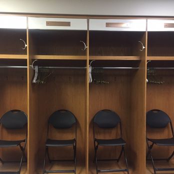 Wrigley Field Tours - Visitors locker room - Tours Near Me - Chicago, Illinois Wrigley Field Tours - Visitors locker room - Tours Near Me - Chicago, Illinois