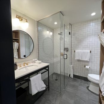 The Ramble Hotel - Lovely bathroom - Hotels Near Me - Denver, Colorado