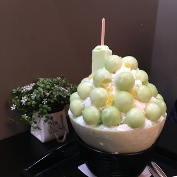 17°C Bubble Tea & Dessert Cafe - Honeydew shaved ice with a Korean melon Popsicle and passion fruit pearls - Desserts Near Me - Vancouver, British Columbia 17°C Bubble Tea & Dessert Cafe - Honeydew shaved ice with a Korean melon Popsicle and passion fruit pearls - Desserts Near Me - Vancouver, British Columbia